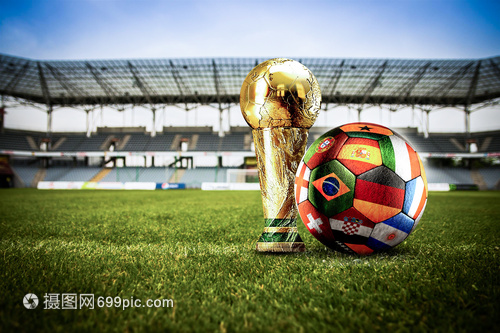 泰伦卢：我们明天还有一场比赛，要把这场失利抛在脑后