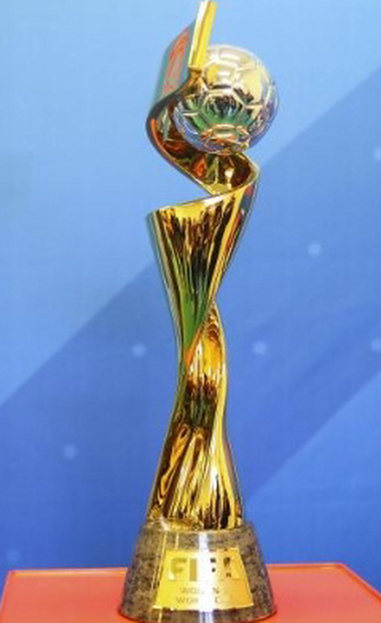 每体：已有323名巴萨会员转卖门票给法鹰球迷，这些票将作废