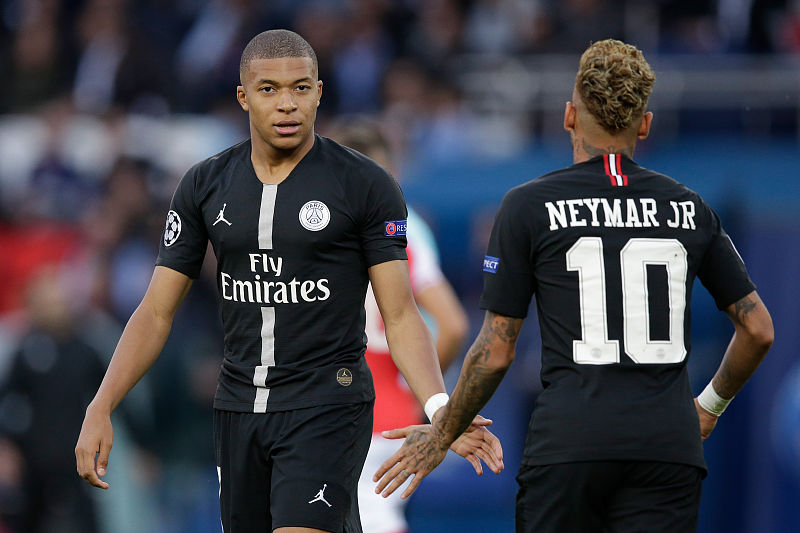 穆里尼奥：祝贺葡萄牙U17夺冠，本菲卡和青训也值得祝贺